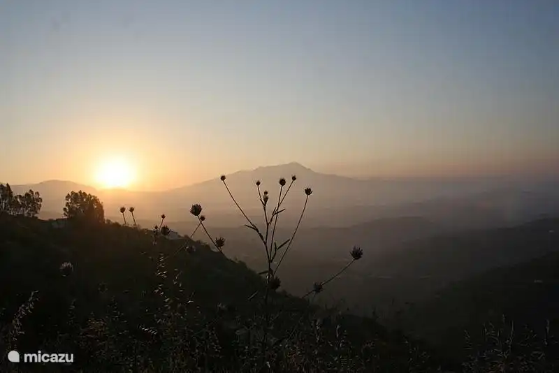 zonsopgang bij Villa Lasata