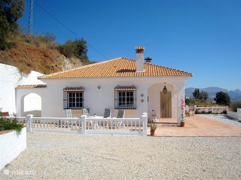Vakantiehuis Spanje, Andalusië, Colmenar Villa Villa Lasata Droomhuis onder de zon
