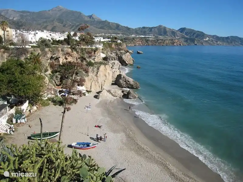 Strand bij Nerja