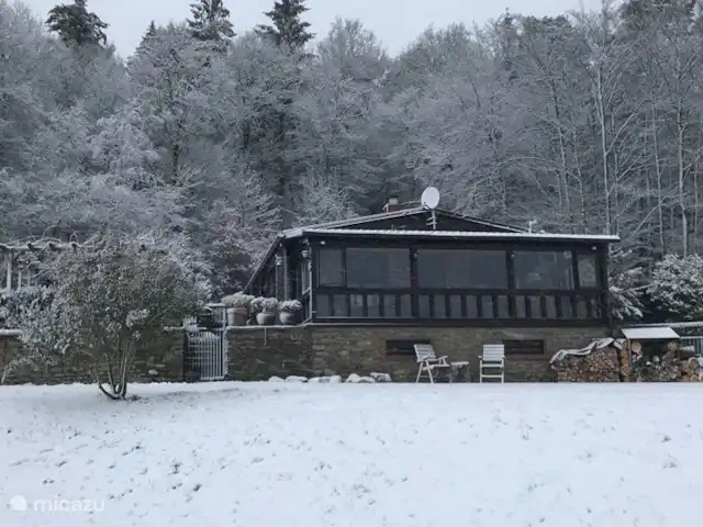 zum hirsch en Alemania, Eifel, Uedelhoven - chalet Invierno