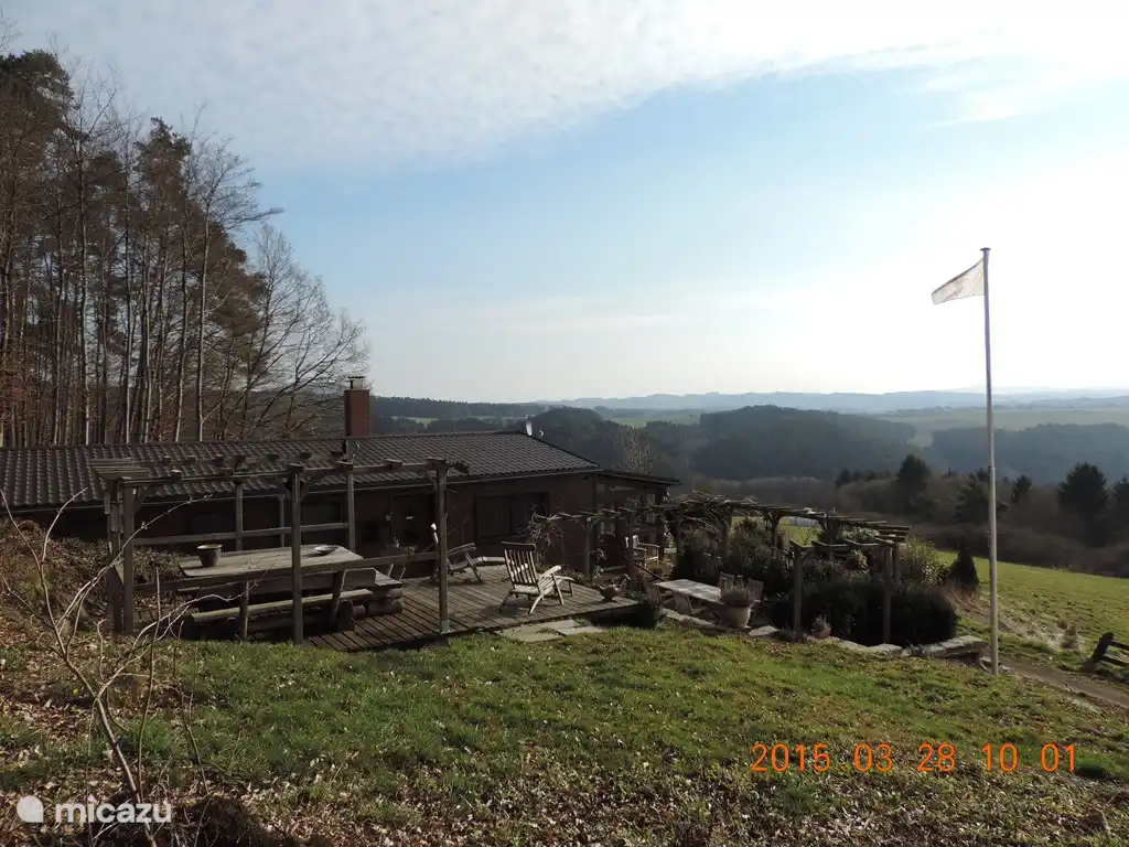 Upper and lower terrace 