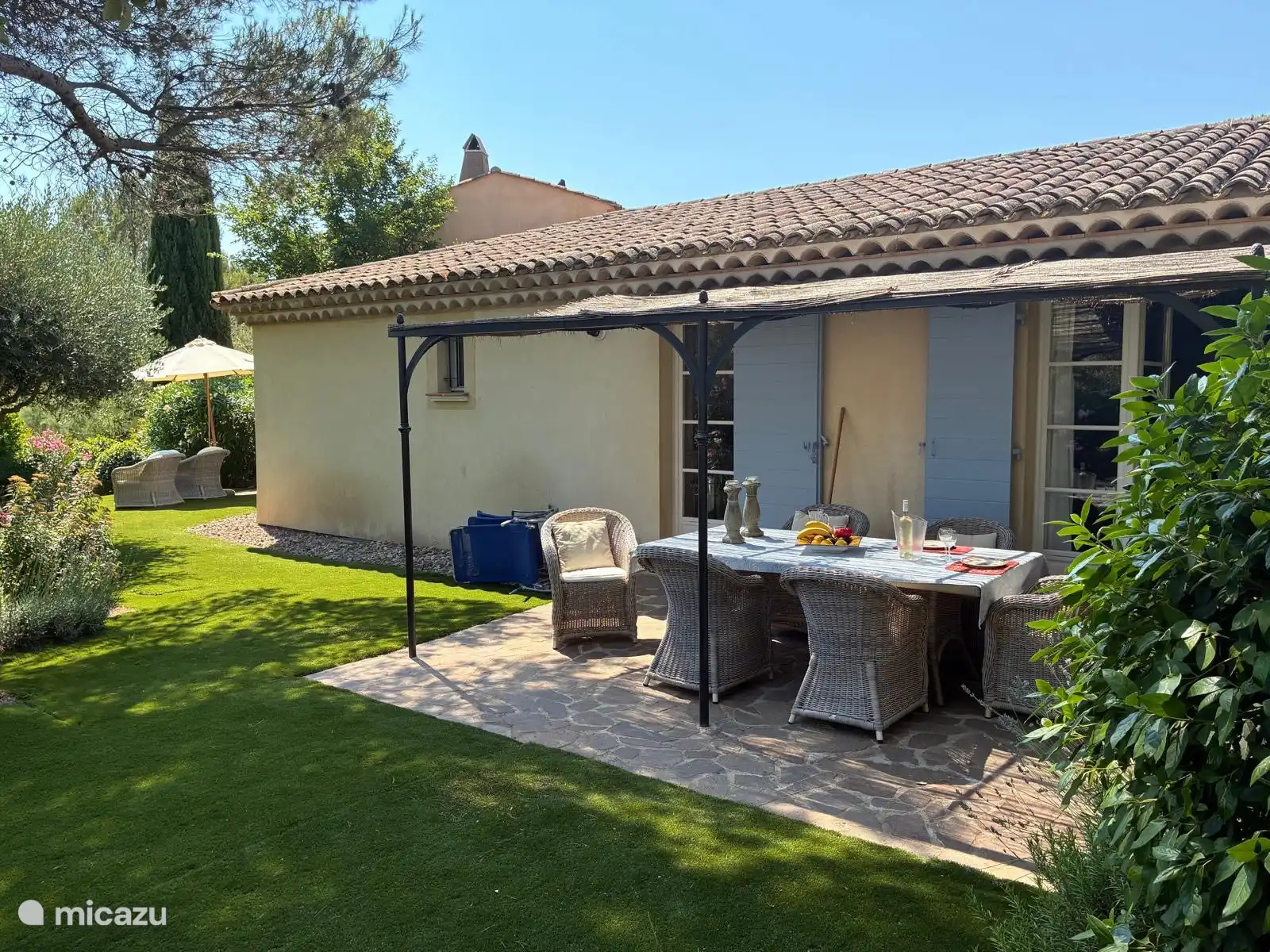 En pleine nature, France, Var, La Motte, bungalow Villa Saint Endréol