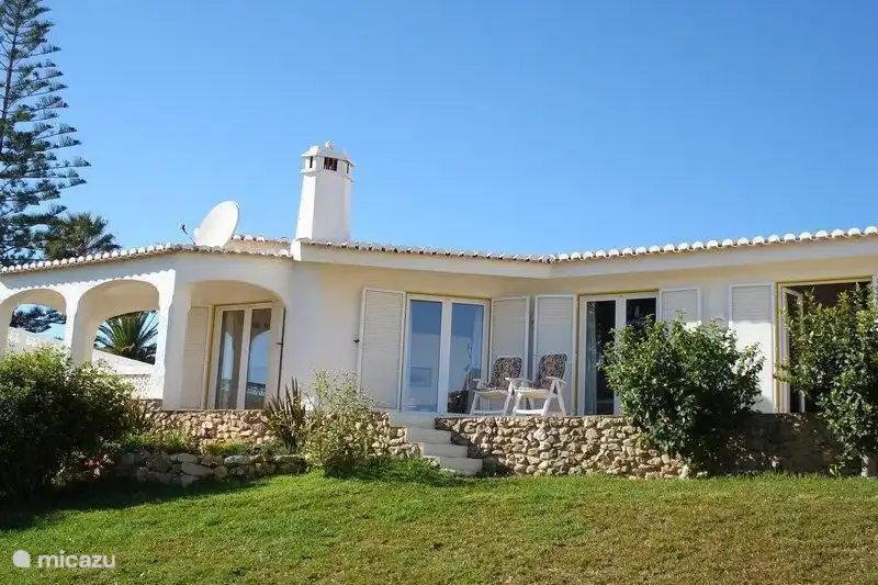 Villa Vista Do Mar In Praia Da Luz Algarve Portugal Mieten Micazu