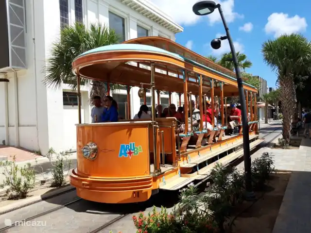 casa vacacional en Aruba, Norte, Tanki Leendert – Casa de vacaciones Bon Bini Tren en Oranjestad.