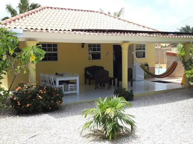 casa vacacional en Aruba, Norte, Tanki Leendert – Casa de vacaciones Bon Bini Vista trasera