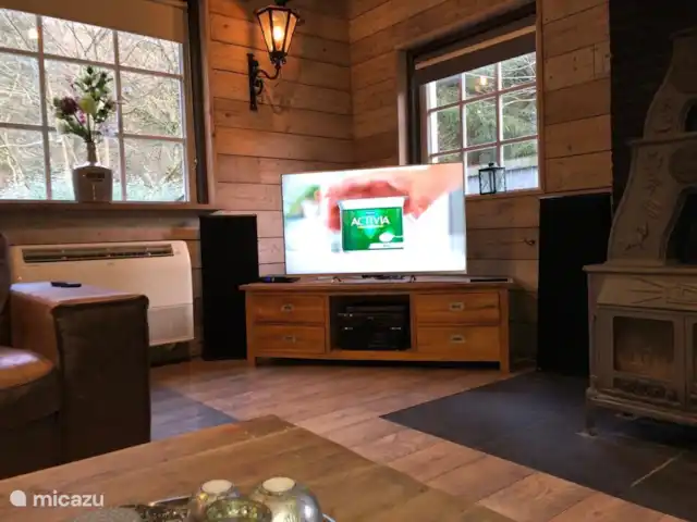 Cap Vert en Bélgica, Ardenas, La Roche-en-Ardenne - casa vacacional Entretenimiento en casa. Del DVD a la Eredivisie.