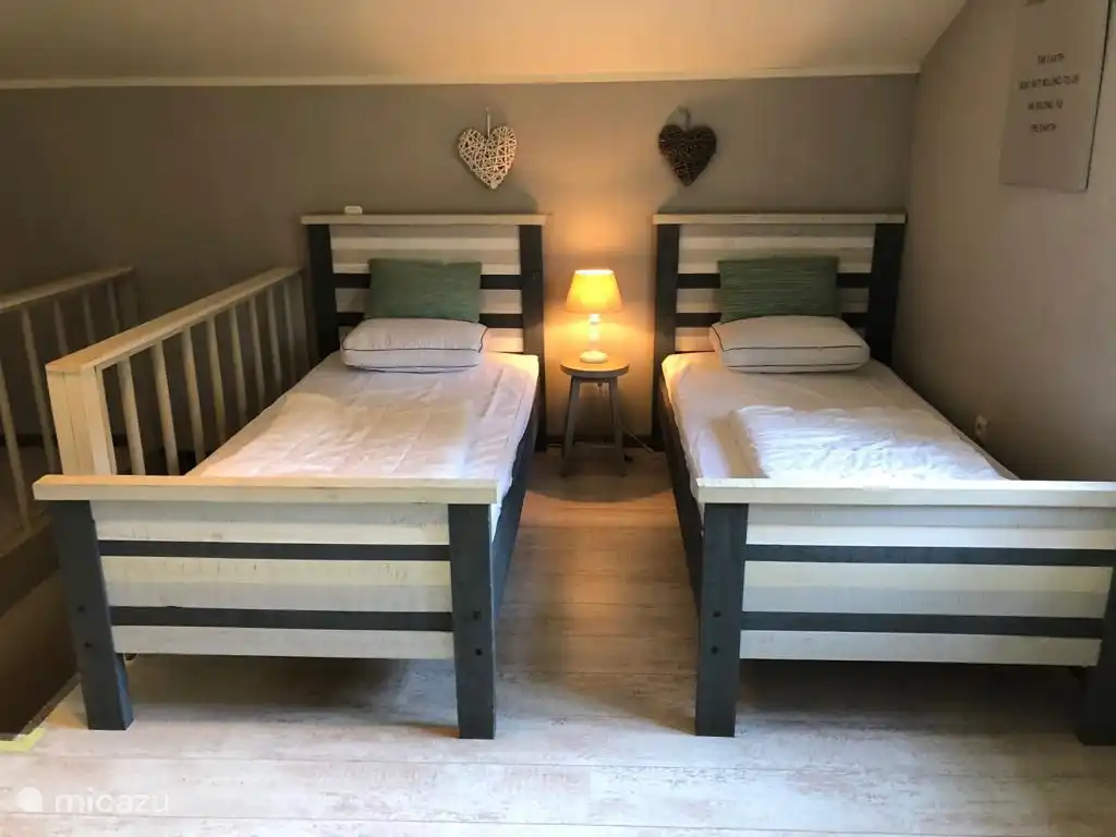 Schlafzimmer 4
