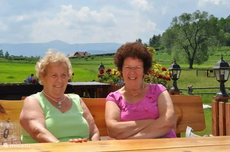 Petit-déjeuner d'été dans l'un de nos restaurants préférés