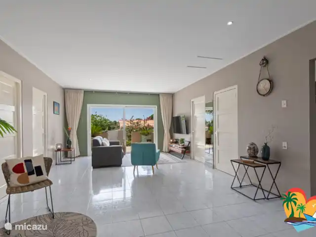 Maison Tropicale Salina | Curaçao, Curaçao-Centre, Willemstad - maison de vacances Salon spacieux avec TV