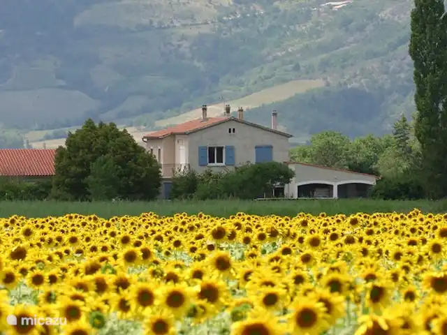 Etage Le Mas de Saint-Ferreol en Francia, Drôme, Menglon - apartamento Etage Le Mas de Saint-Ferreol en Francia, Drôme, Menglon - apartamento