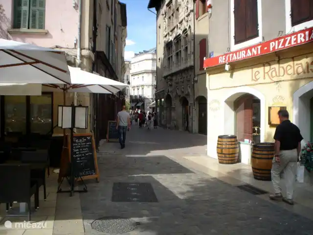 Etage Le Mas de Saint-Ferreol en Francia, Drôme, Menglon - apartamento Valencia, la capital de la Drôme