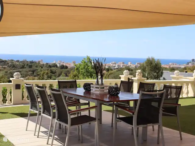 Location de Vacances Espagne, Costa Brava, Calonge, villa - VillaCostaBrava Délicieux petit déjeuner avec vue panoramique