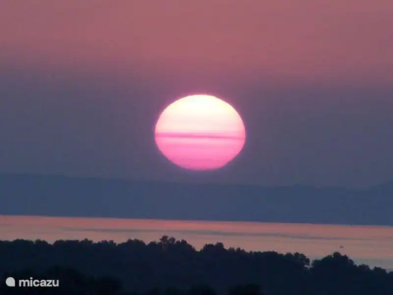 Untergehenden Sonne von der Dachterrasse