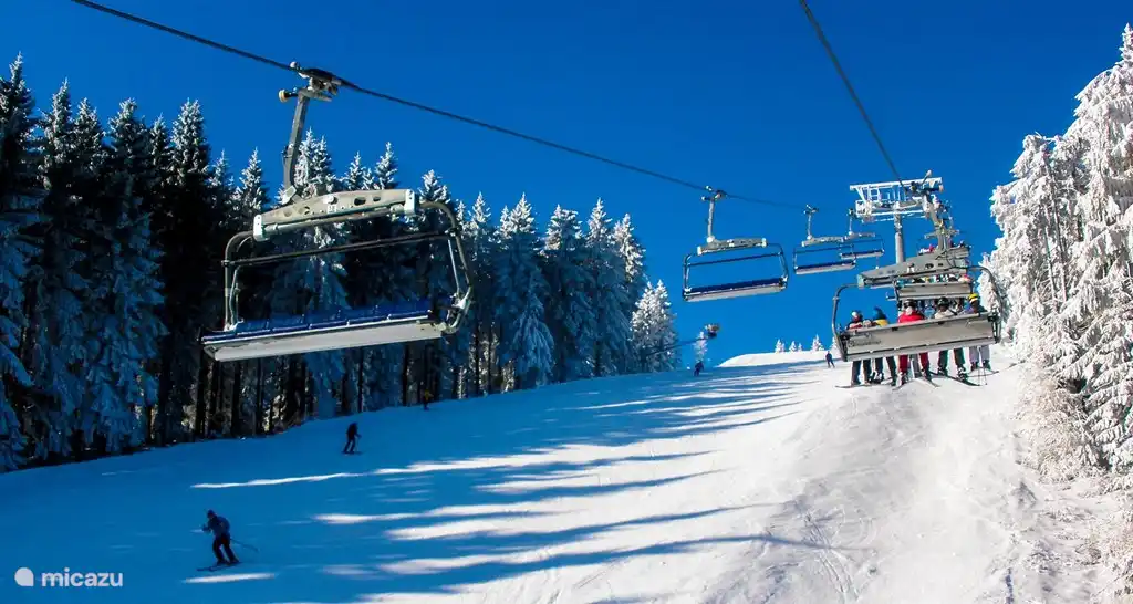 Im Winter Skigebiet Winterberg liegt in der Nähe in 9km vom Haus