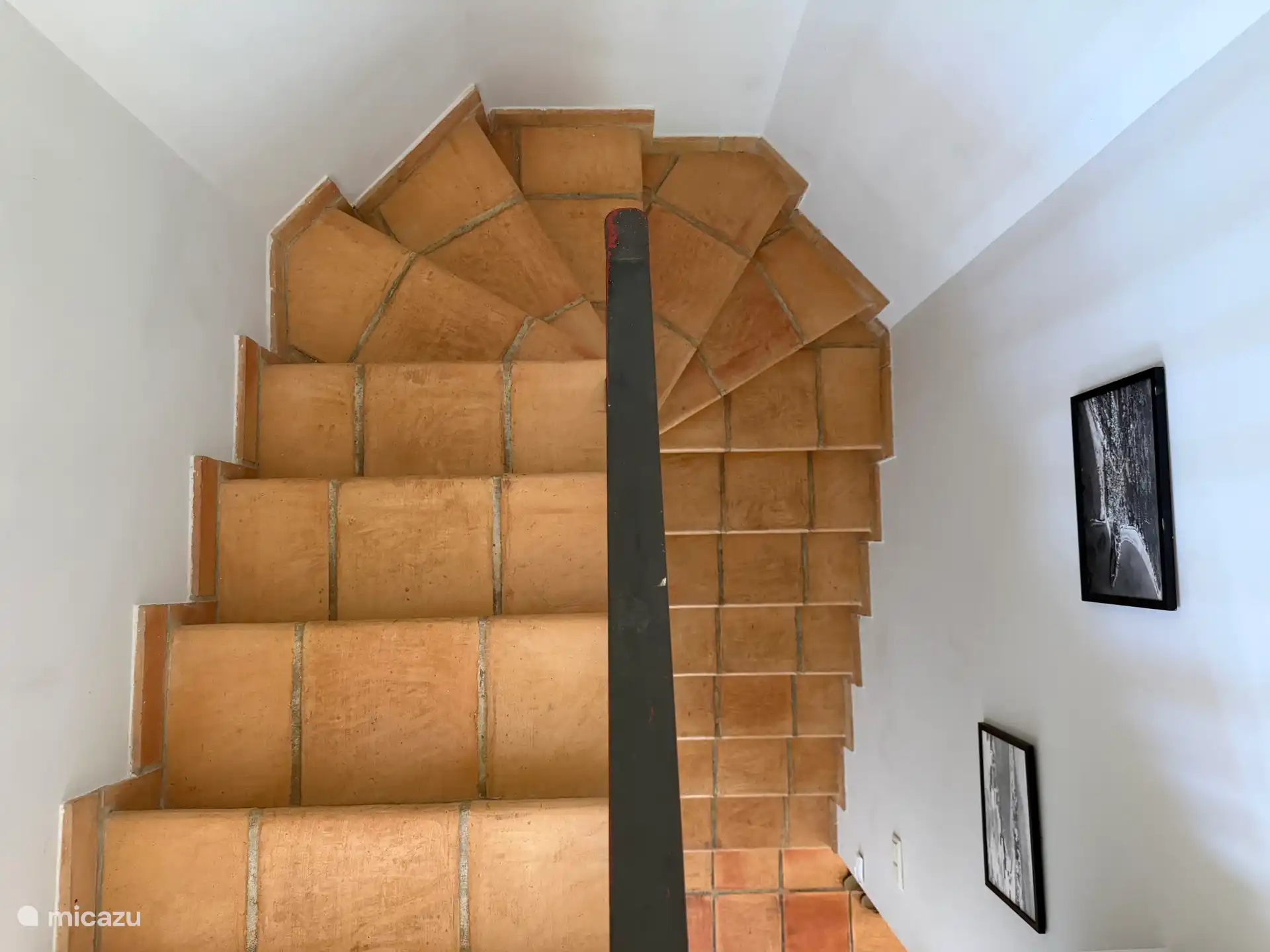 Escaleras en el vestíbulo