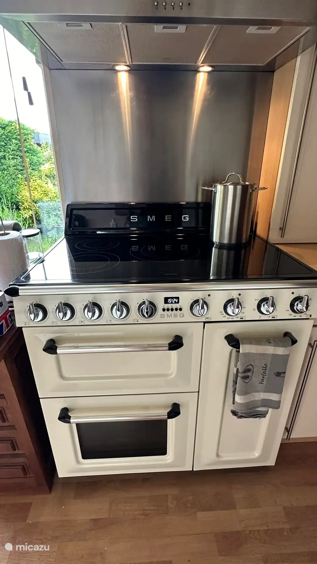 Cuisinière à induction SMEG