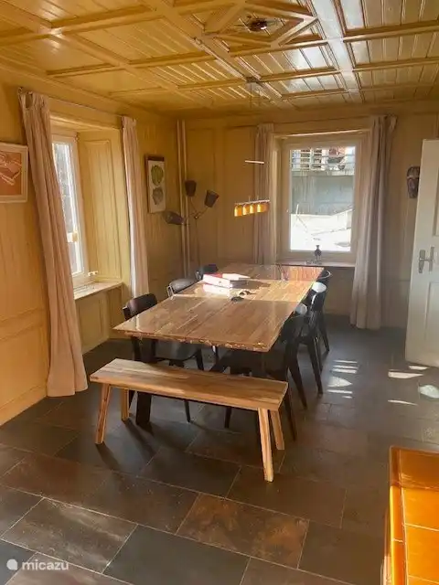 Essbereich im Wohnzimmer