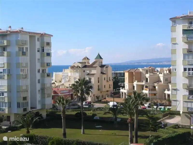 Restaurants und Terrassen um die Ecke!