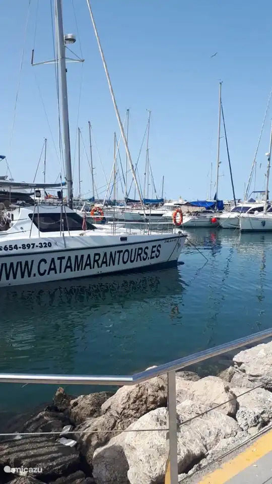 In der Nähe werden auch alle Arten von Wassersport angeboten.