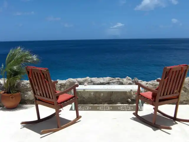 Location de Vacances Curaçao, Banda Abou (ouest), Lagun, maison de vacances - Maison Coeur de Dauphin La terrasse des studios du Dolphin Heart House