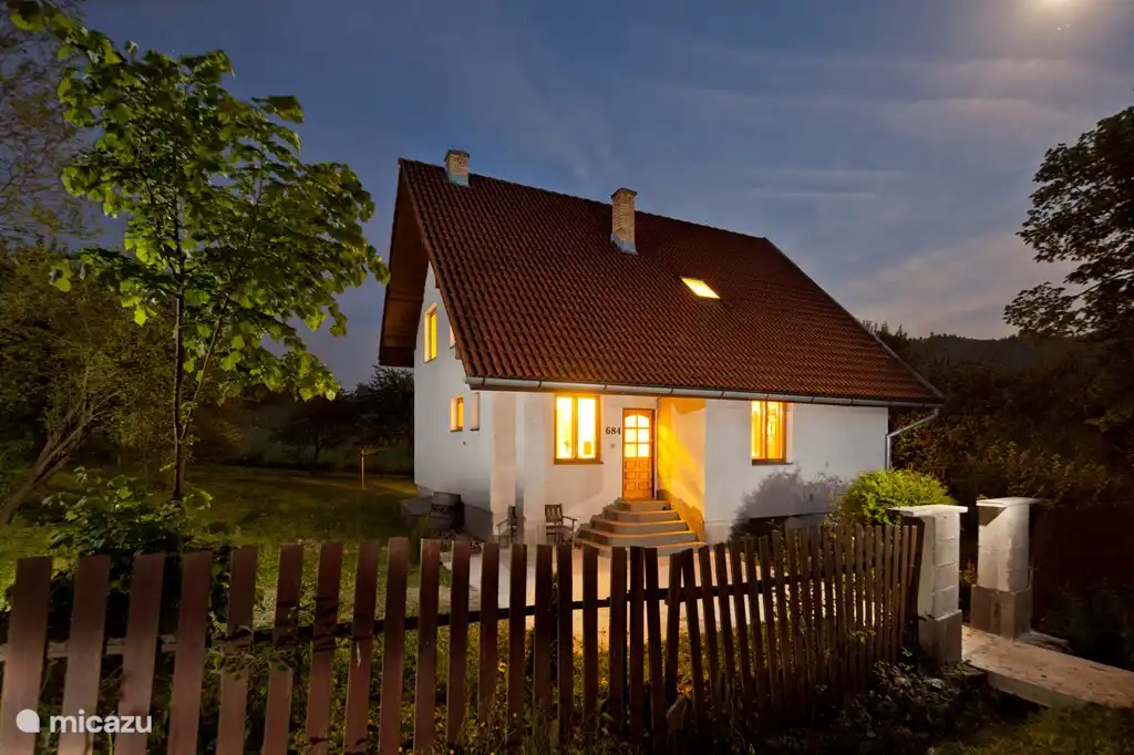 14p, Wifi, Saunas, Smart TV, Natur in Slowakei, Mittelslowakei, Oravsky Podzamok - Ferienhaus