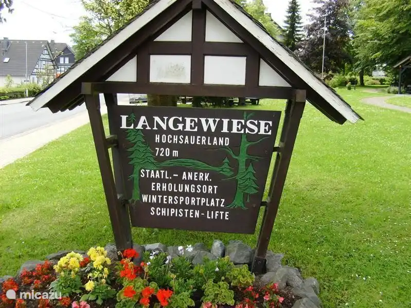 Welkom in Langewiese op 720 m. hoogte. In de winter ligt de temperatuur meestal onder het vriespunt. Dus meestal skiën en langlaufen van half december tot medio maart.