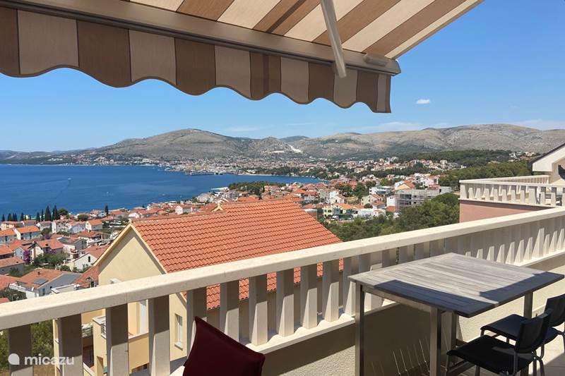 Holiday home Croatia, Dalmatia, Trogir Apartment Croatia Seaview