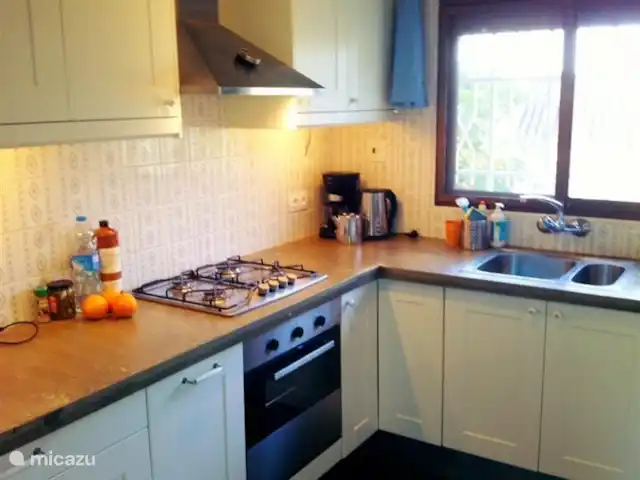VillaValence | Espagne, Valence, Valence (ville) - villa Belle cuisine avec toutes les commodités incluant lave-vaisselle, grand réfrigérateur, micro-ondes, etc.