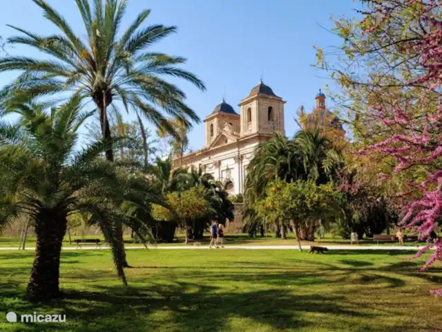 VillaValence | Espagne, Valence, Valence (ville) - villa Faites du vélo ou marchez dans le lit asséché du Rio Turia