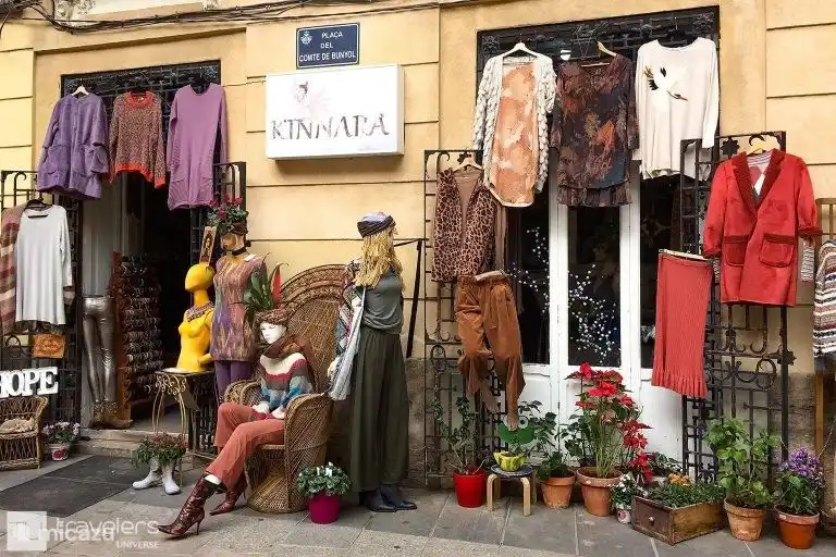 Schöne Boutiquen im trendigen Viertel Ruzafa