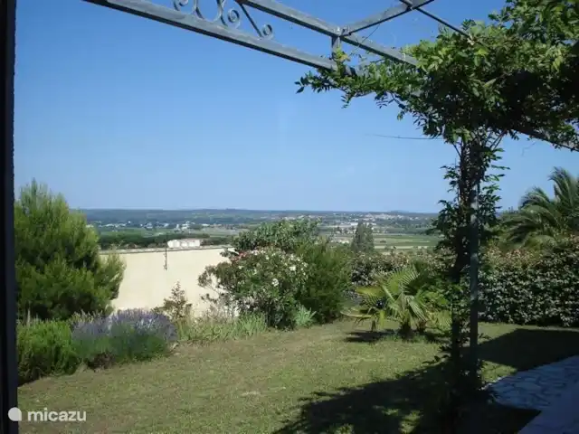 L'Amandier | France, Hérault, Tourbes - villa vue du coin salon