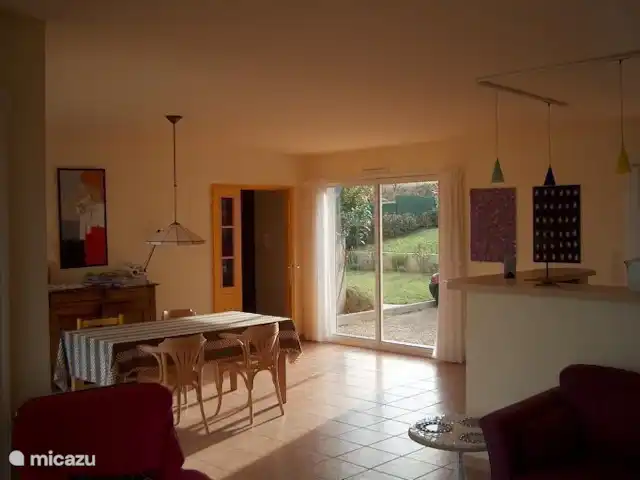 L'Amandier | France, Hérault, Tourbes - villa salon avec coin repas