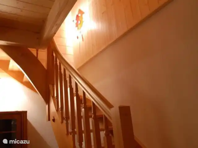 Chalet Panoramamix | Suisse, Valais, Torgon - chalet Escalier à l’étage avec 3 chambres ...