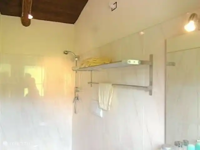 Valle degli Olivi | Italie, Campanie, Roccagloriosa - villa salle de bain 1er étage