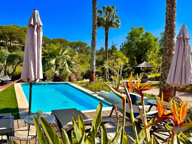Casa Sereno Appartement Plage | Portugal, Algarve, Carvoeiro - appartement Jardin avec piscine partagée et chauffée. Avec de nombreux endroits à apprécier.