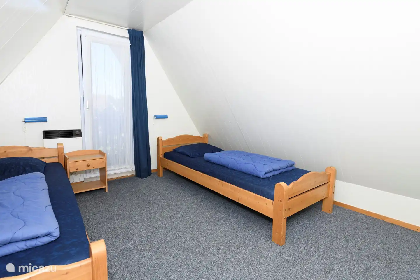 Das Balkon Schlafzimmer.