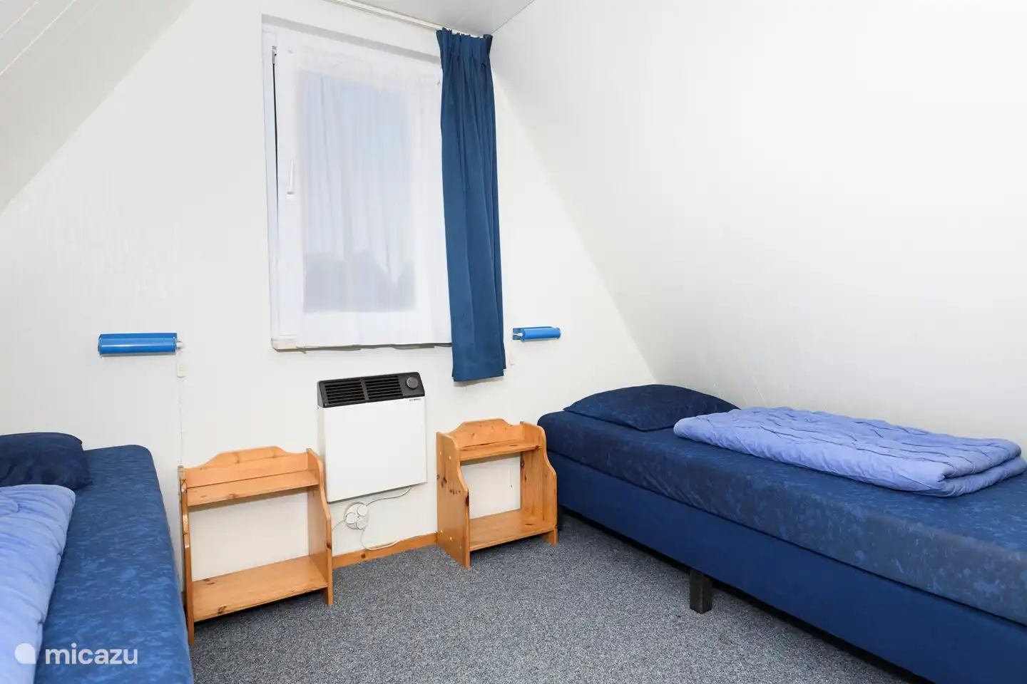 Schlafzimmer im Obergeschoss vorne.