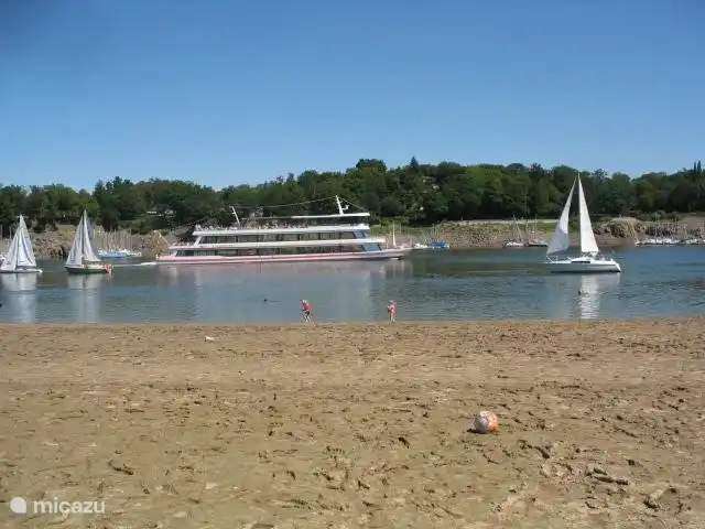 the beach of the Edersee