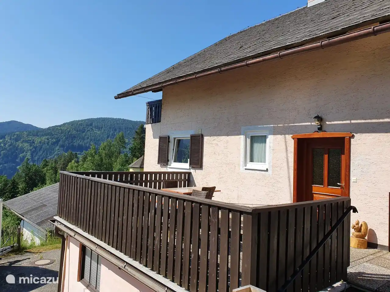 Terrasse mit Blick auf den Millstättersee