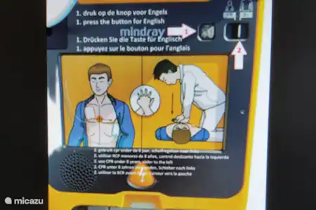 Informatie van MCC park,   uitleg defibrillator