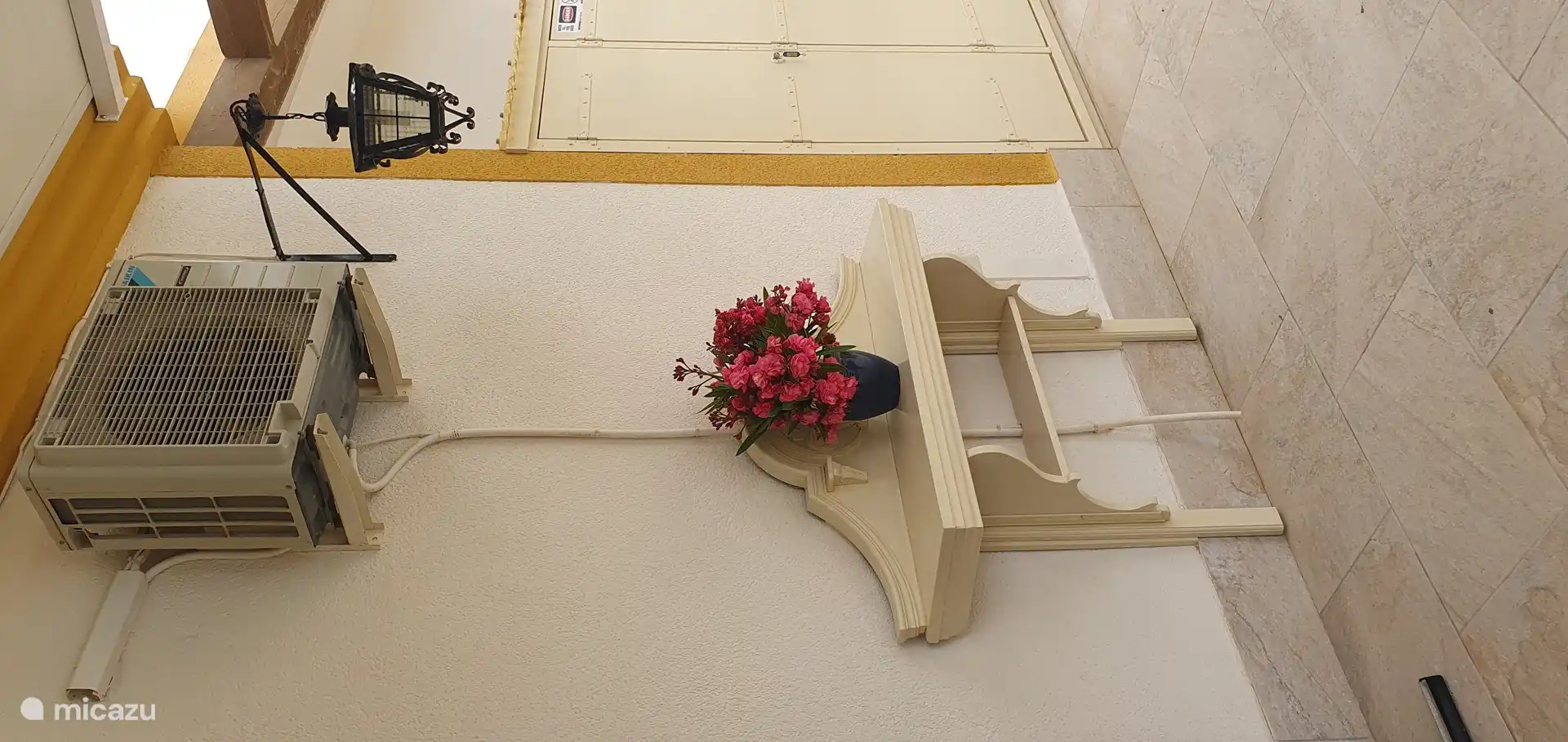 ... Bouquet of flowers from our own garden ...