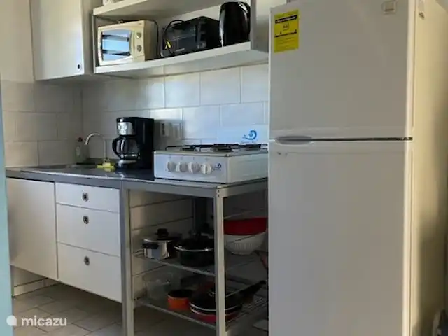 Location de Vacances Curaçao, Banda Ariba (est), Seru Coral, studio - Seru Coral Studio Happy Hour cuisine