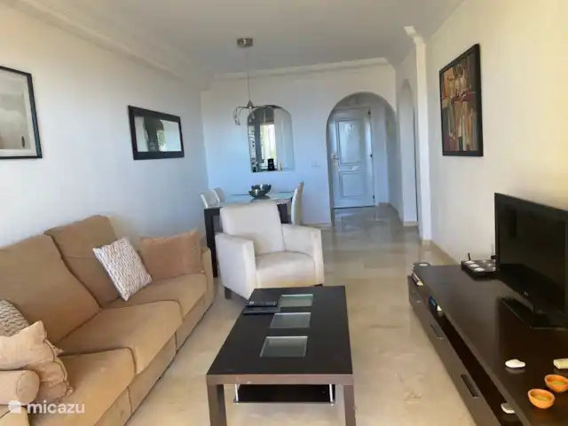 Alquiler a largo plazo, España, Costa del Sol, Estepona, apartamento Puerto Alto 2 dormitorios