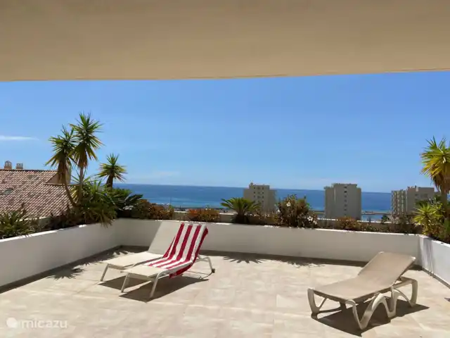 Puerto Alto 3 dormitorios en España, Costa del Sol, Estepona - apartamento Balcón