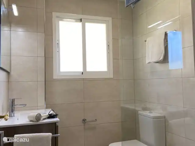 Puerto Alto 3 dormitorios en España, Costa del Sol, Estepona - apartamento Baño 1
