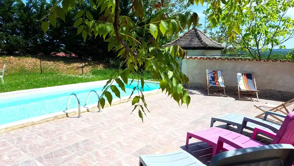 Villa Rosa Residence La Roseraie In Tourtoirac Dordogne Huren Micazu