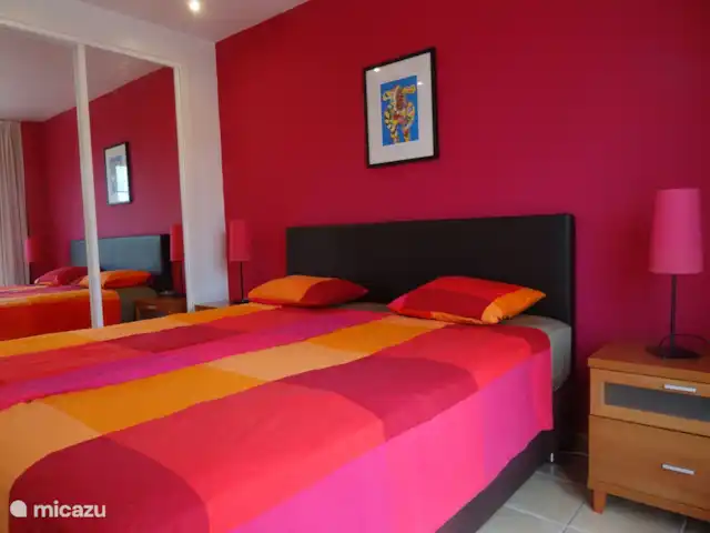 Maison de rêve sur golf**** | Espagne, Costa del Azahar, Sant Jordi - villa Une des deux chambres spacieuses au 1er étage avec sommier 180 x 200 cm