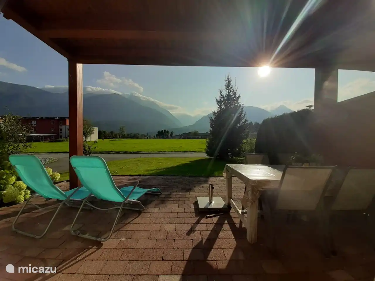 Wenn du hier liegst, musst du nirgendwo hingehen.