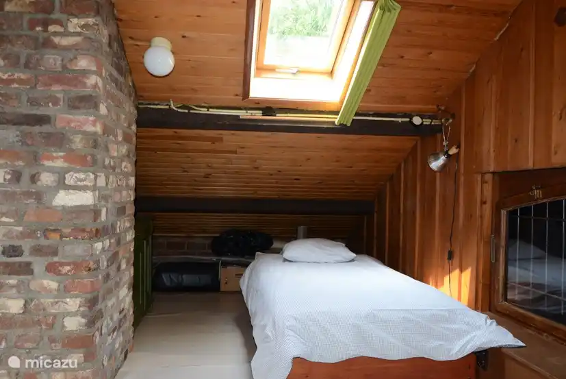 Alkoven mit einem Bett