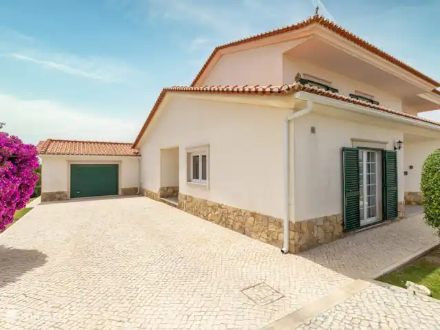 Location de Vacances Portugal, Côte de Lisbonne, Ribamar, villa - Villa Casa Branca